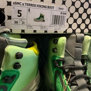 Stella McCartney by adidas  Terrex Hiking Boots - Green and Black multi color